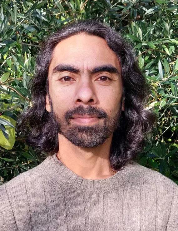 Photo of Ahmad Reza, IFS therapist