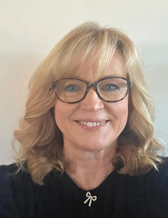 Photo of Barrie Mary, IFS therapist
