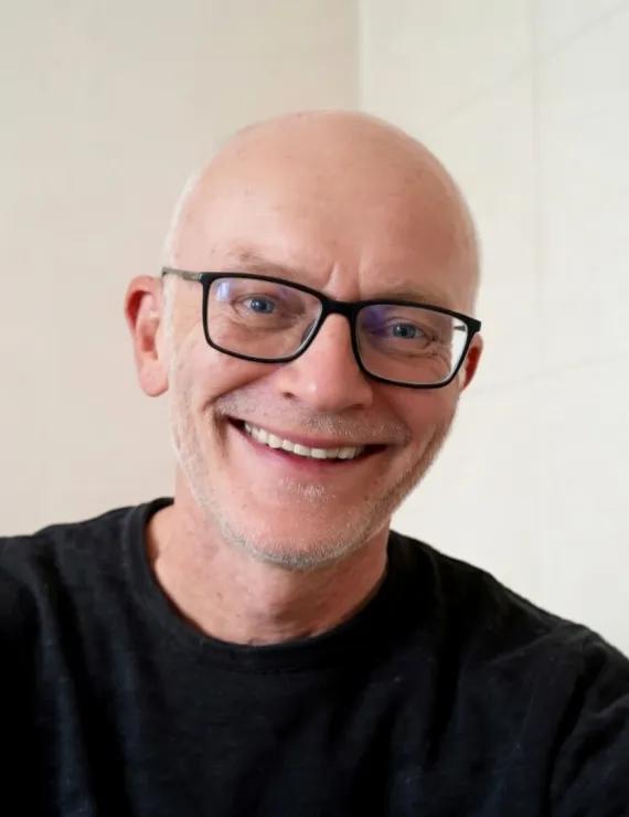 Photo of Elton Mark, IFS therapist