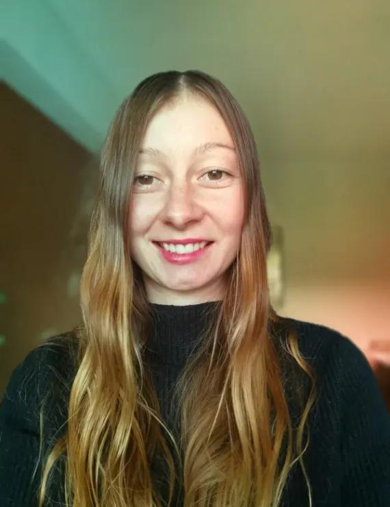 Photo of Kowol Julia, IFS therapist