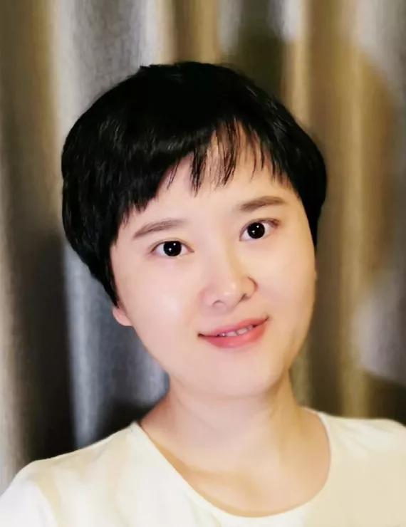 Photo of Liu Huaying, IFS therapist