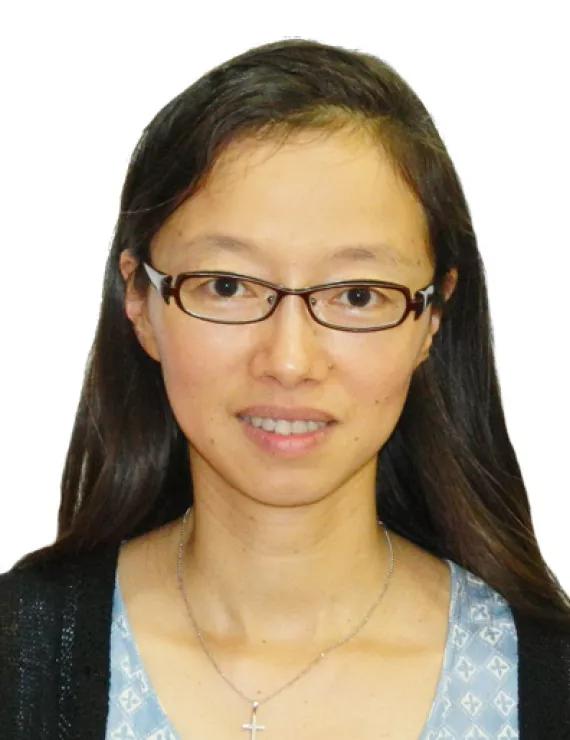 Photo of Yip Crystal, IFS therapist