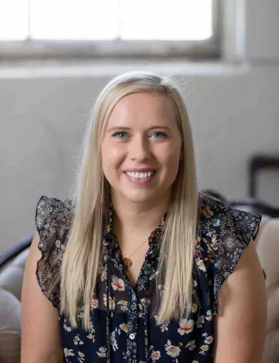 Photo of Ali Brittani, IFS therapist