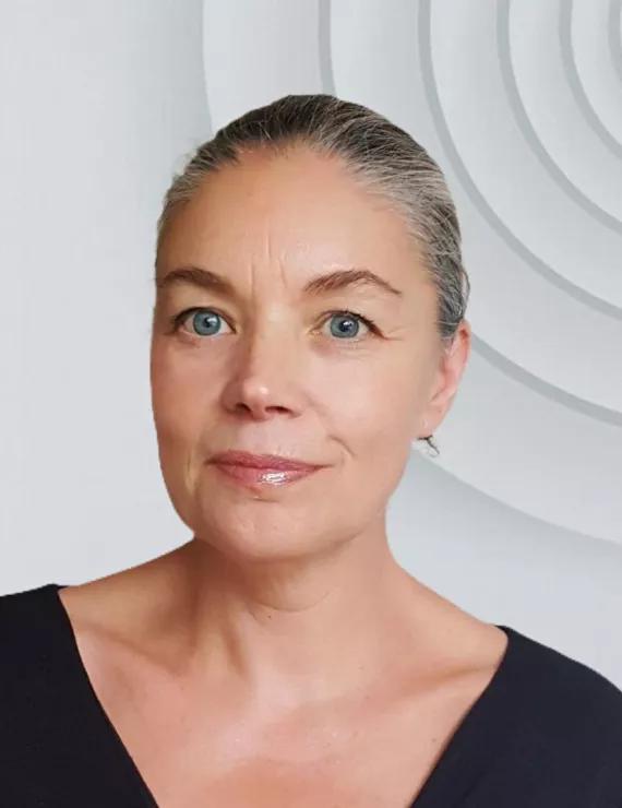 Photo of ARNOULD Corinne, IFS therapist