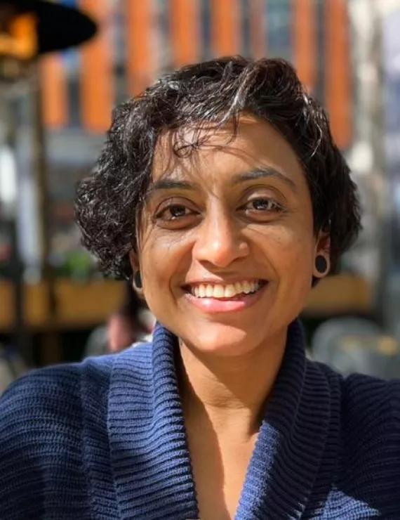 Photo of Bala Shanthi, IFS therapist