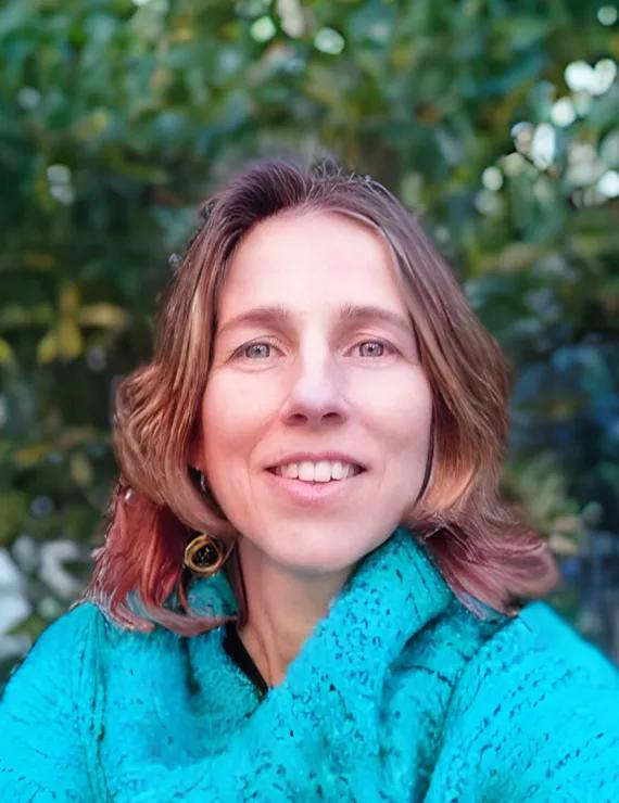 Photo of De la Villa Alicia, IFS therapist