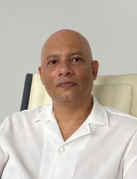 Photo of DESOUZA KARL, IFS therapist