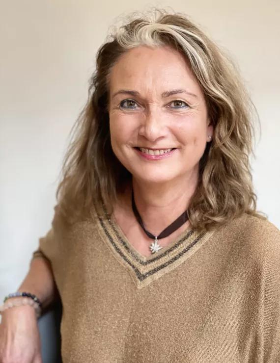 Photo of Giraud Desforges Nathalie, IFS therapist