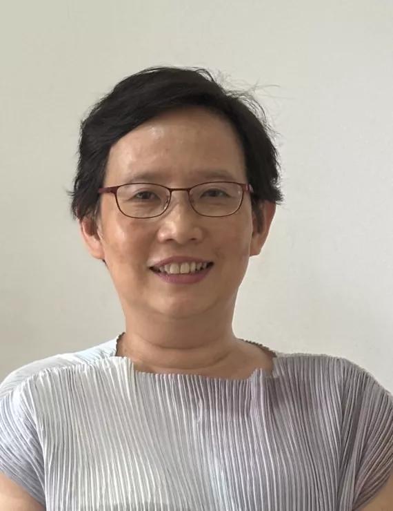 Photo of Lee Tsui ling, IFS therapist
