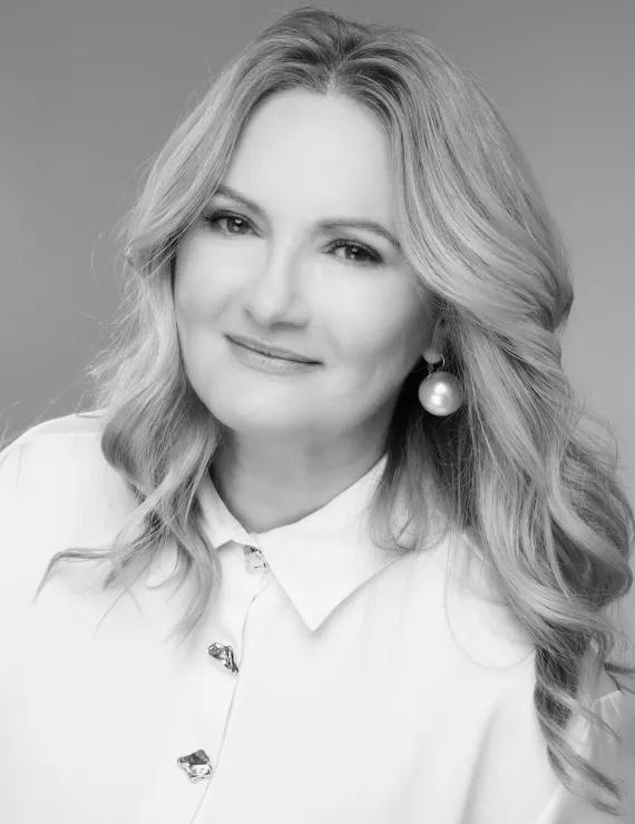 Photo of Meldere Gita, IFS therapist