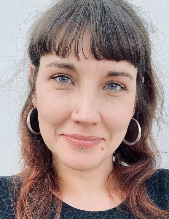 Photo of Vedes Ana, IFS therapist